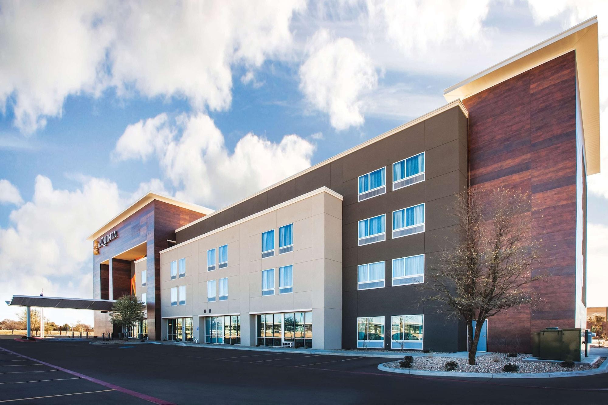 Hotel La Quinta By Wyndham Lubbock South Extérieur photo